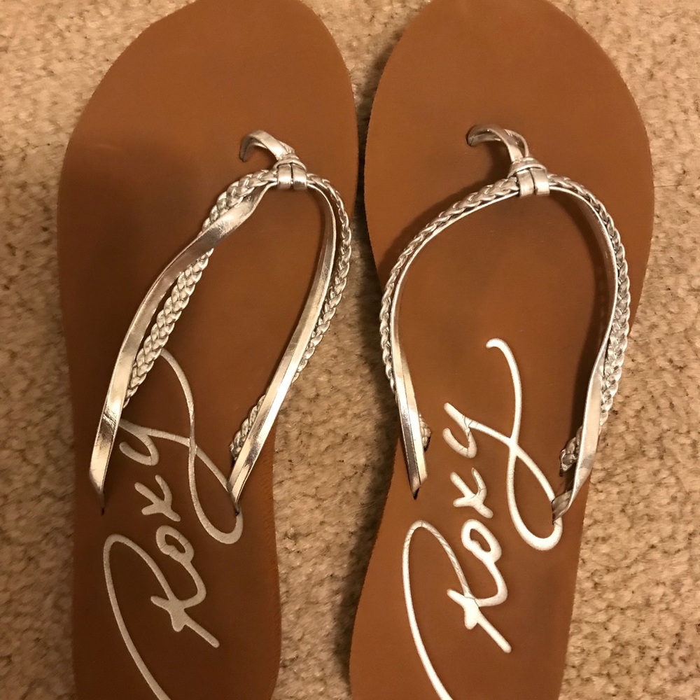 Roxy sandals